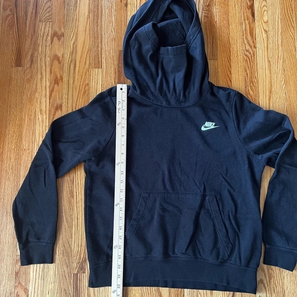 Nike Tops - Nike Hoodie